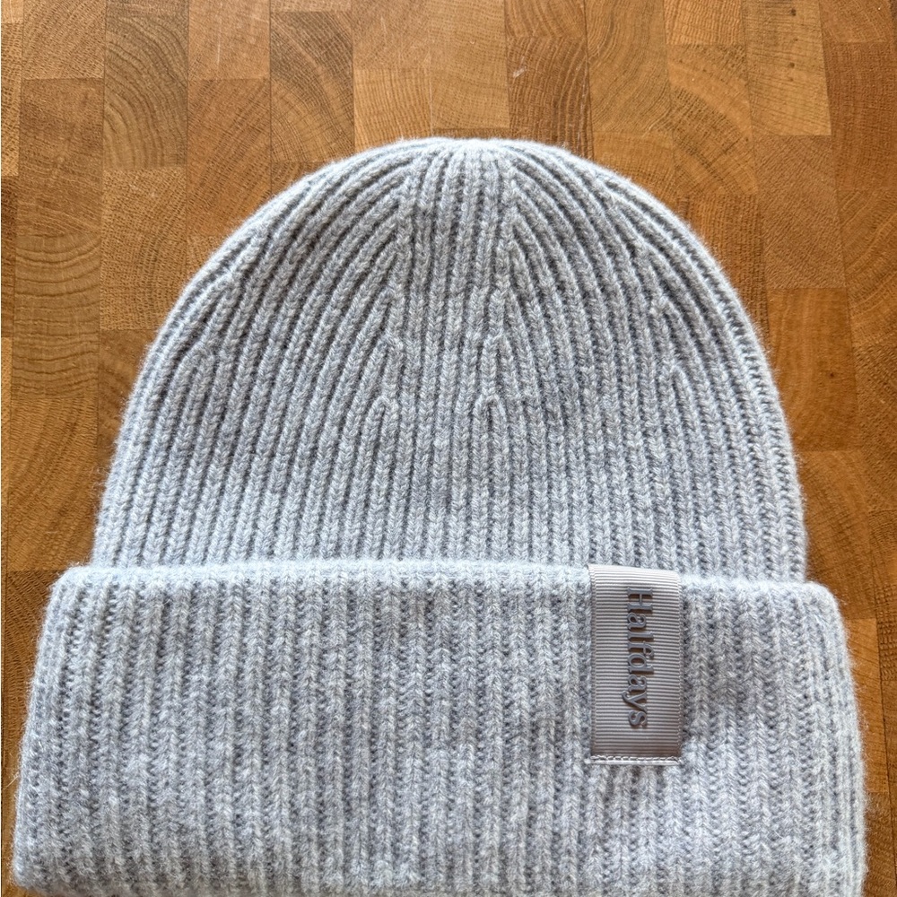NWOT Halfdays Merino Beanie